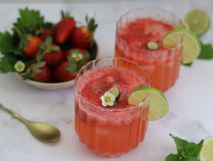 Read more about the article Strawberry & Caviar Lime Mocktail